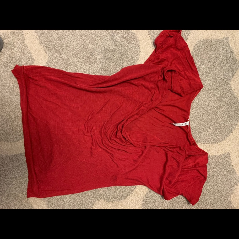 Discreet USA Top